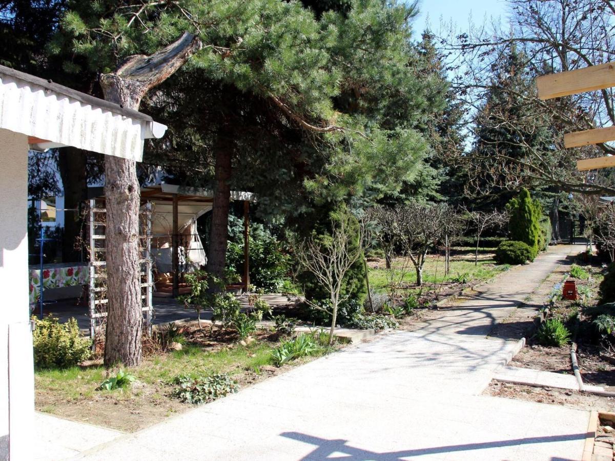 Bungalow Gartenidyll In Berlin Extérieur photo